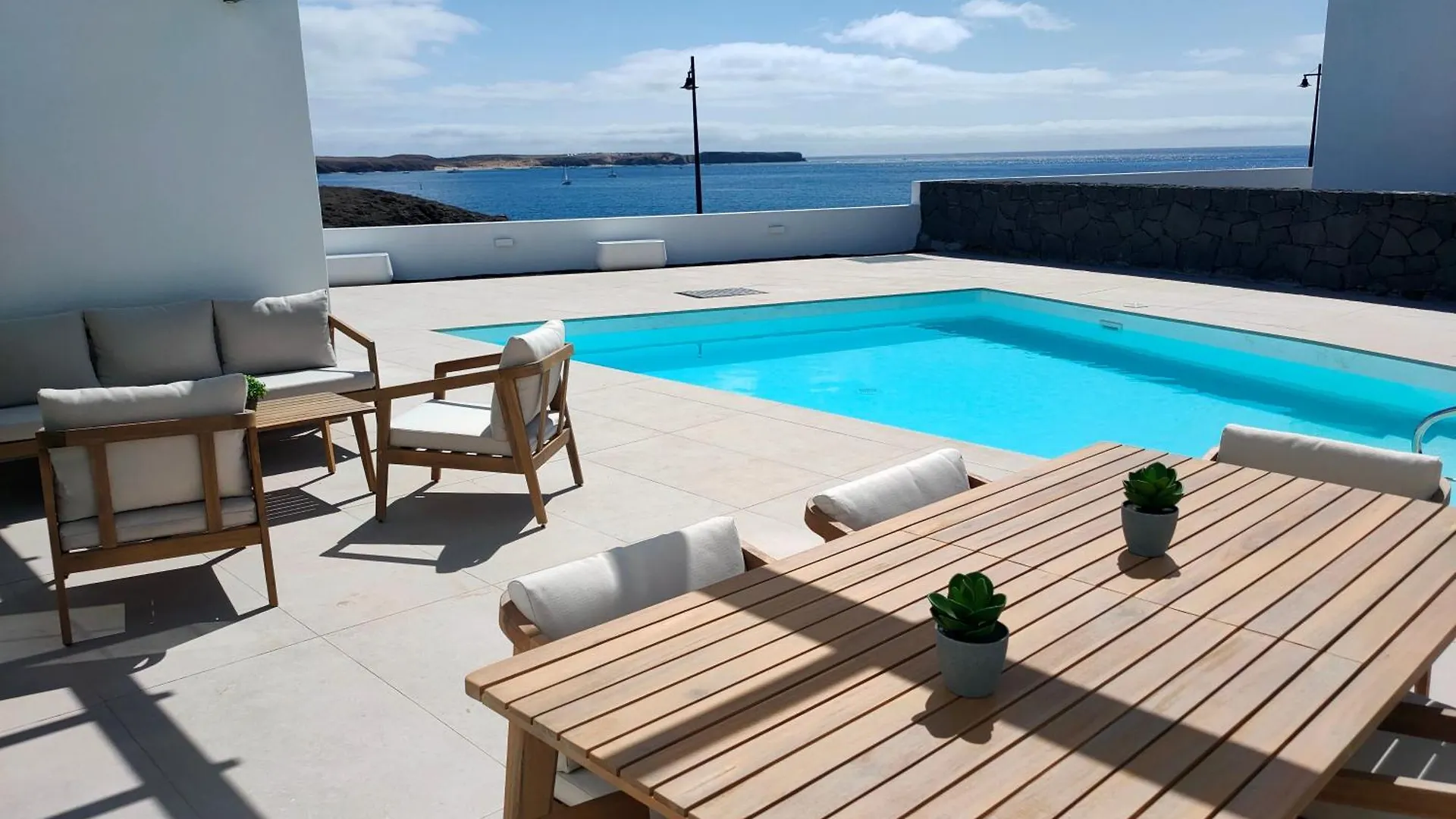 Villas Volcan Playa Blanca