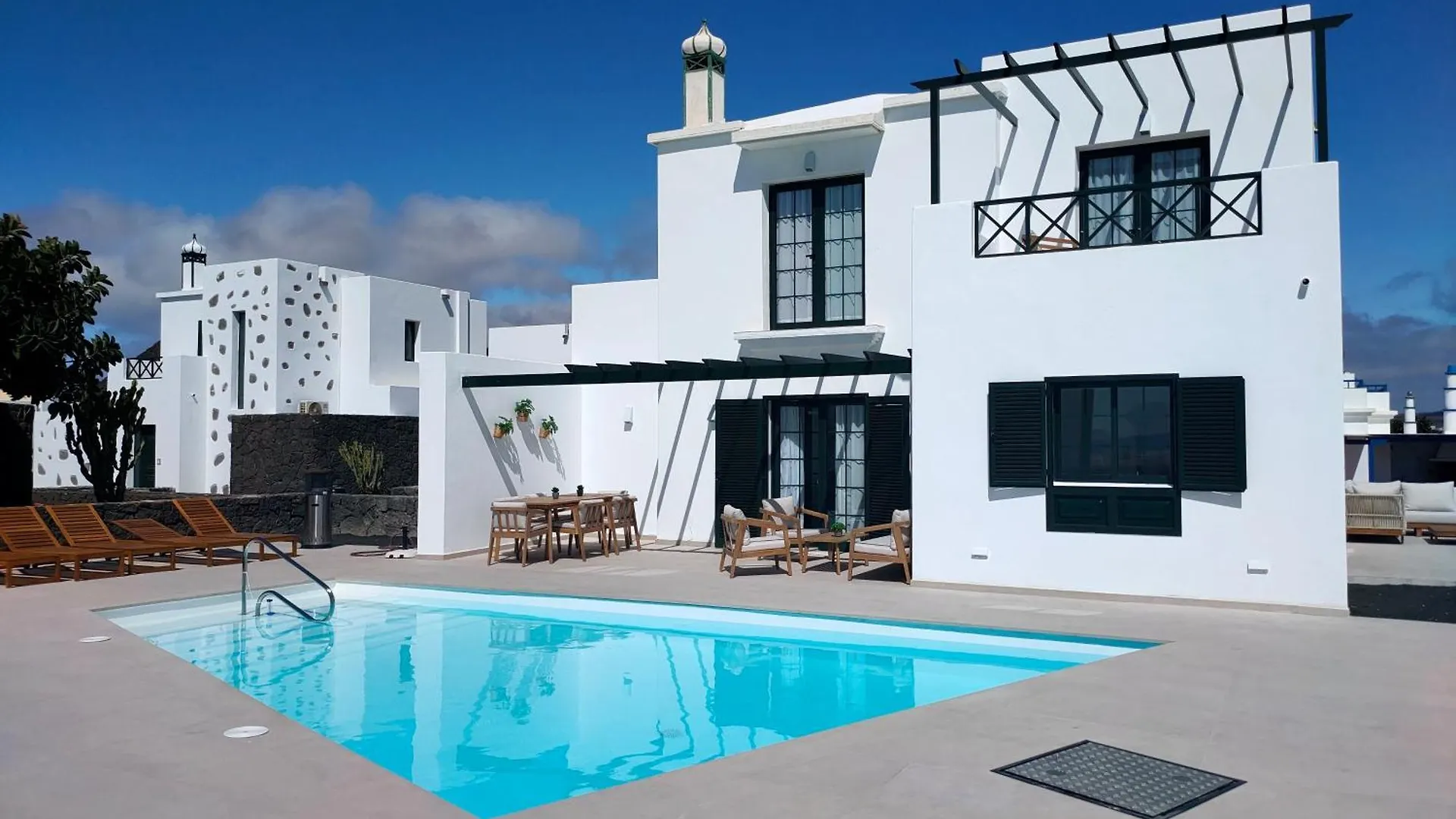 Villas Volcan Playa Blanca